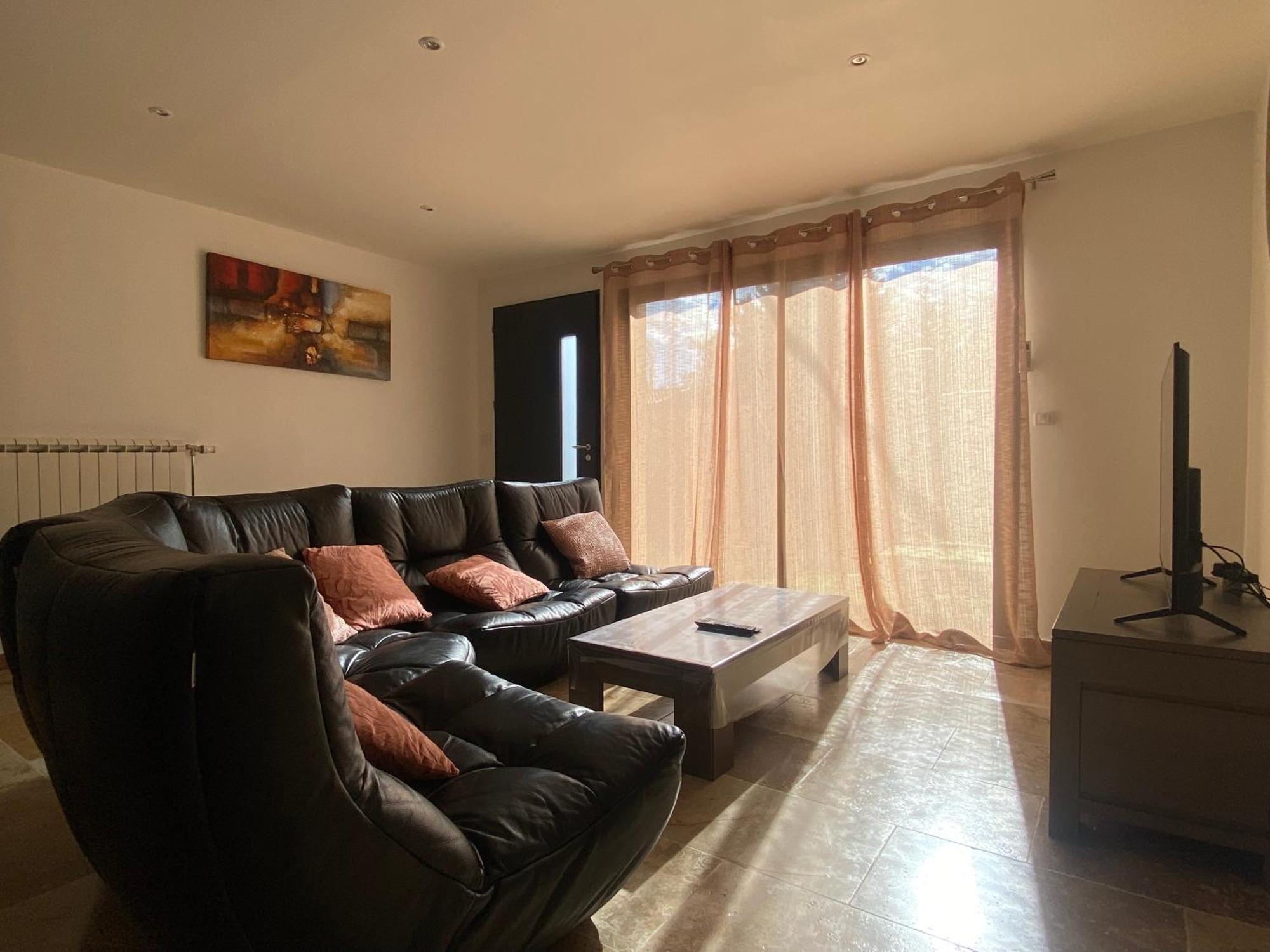 Villa Agreable Dependance 3 Pieces Saint-Maximin Exterior foto